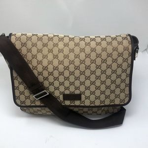 GUCCI VINTAGE GG Monogram Coated Strap Flap Canvas Messenger Bag